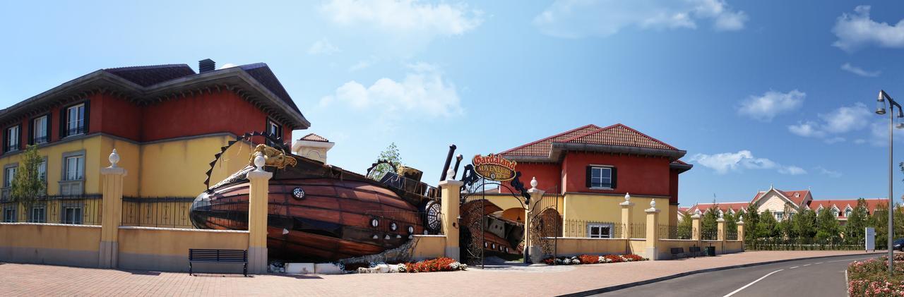 Gardaland Adventure Hotel Castelnuovo del Garda Exteriör bild